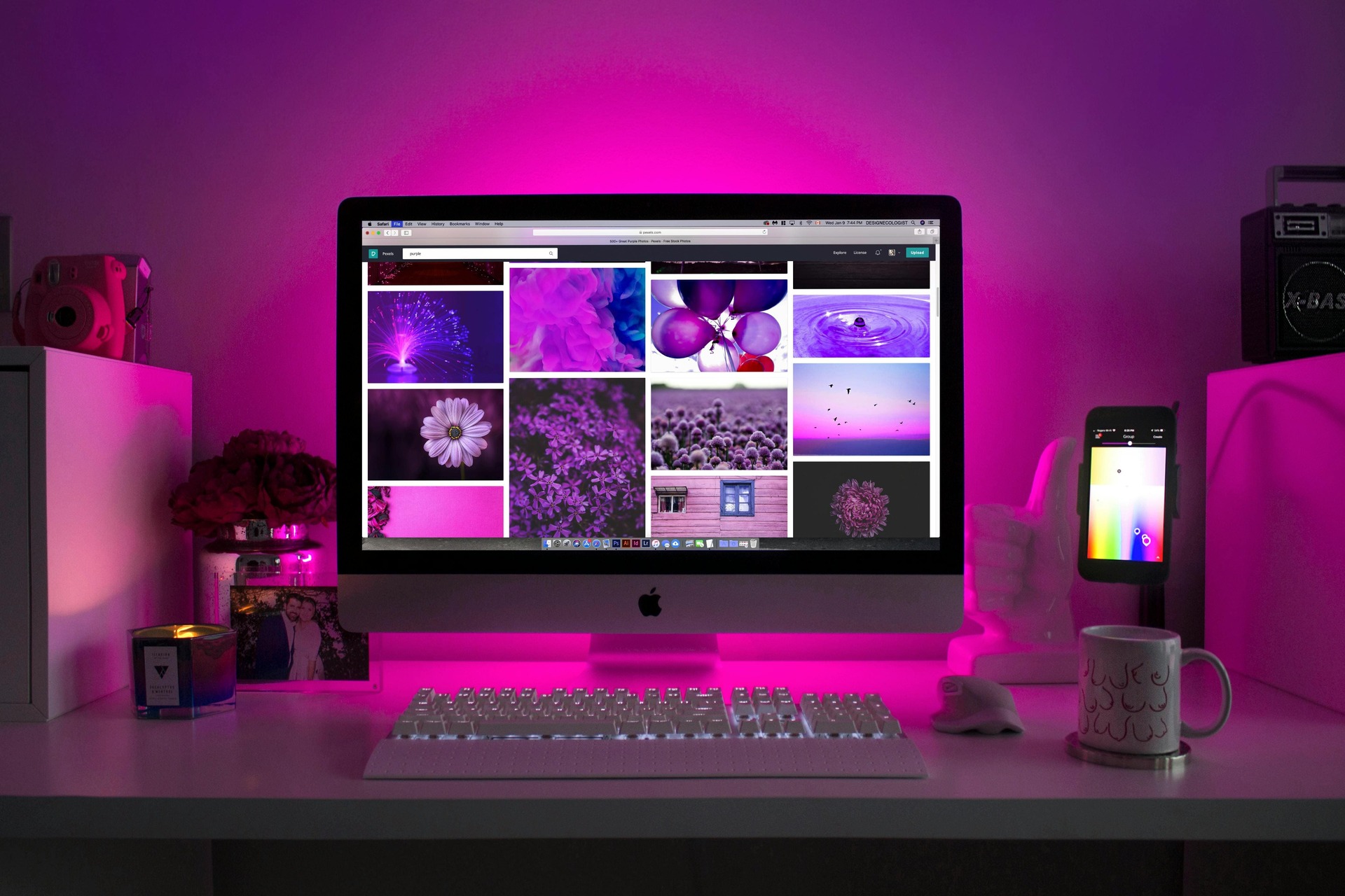 Animation on Websites: Minimal vs Dynamic Choices